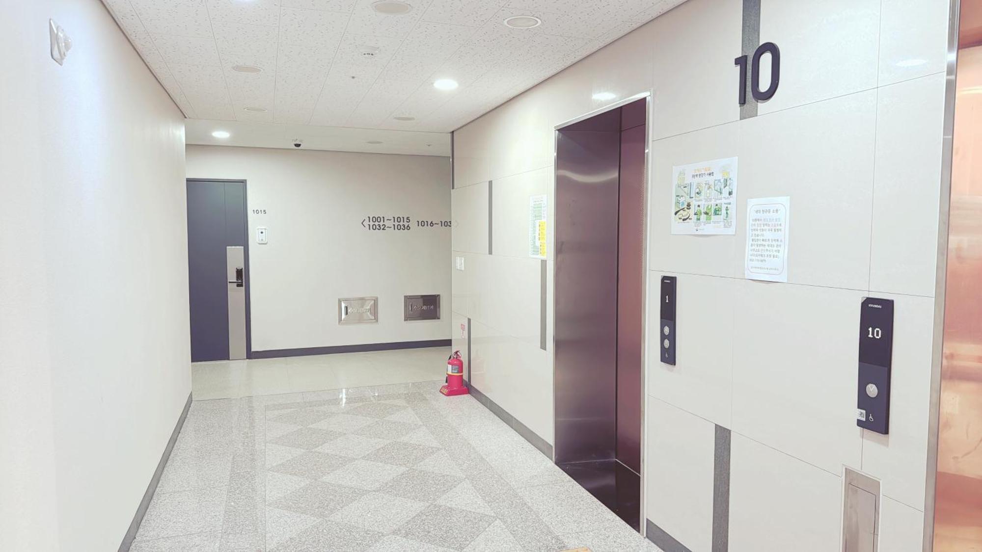 The Time Hotel Incheon Airport Exterior photo